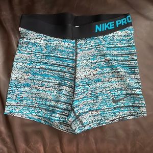 Nike Pro Women's Blue Black White Patterned Athletic Shorts